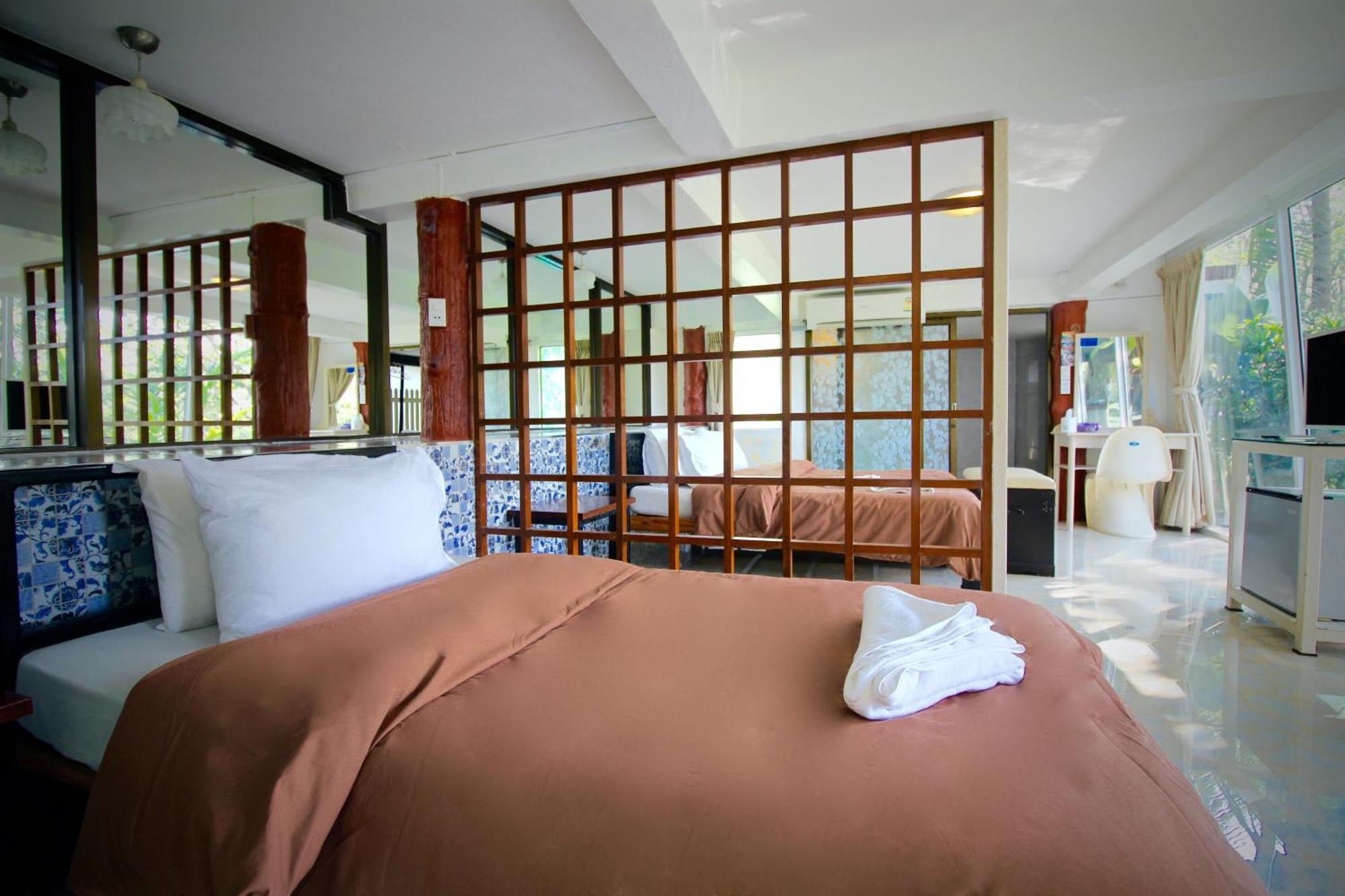 Yoko River Kwai Resort Ban Huai Maenam Noi Exteriör bild
