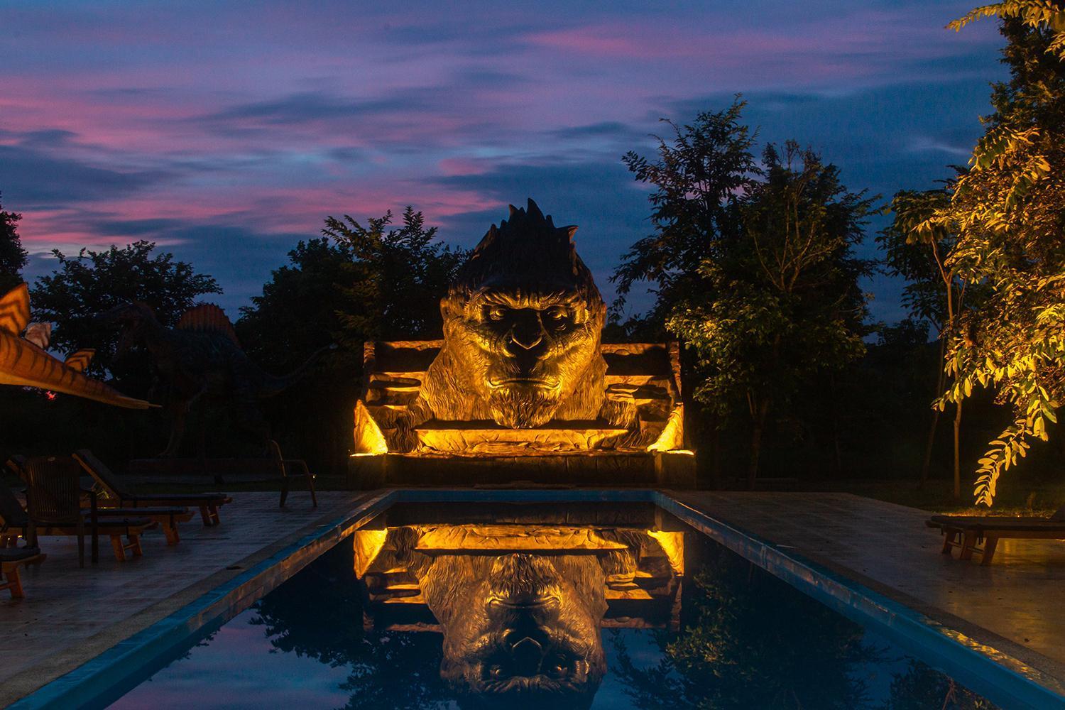Yoko River Kwai Resort Ban Huai Maenam Noi Exteriör bild