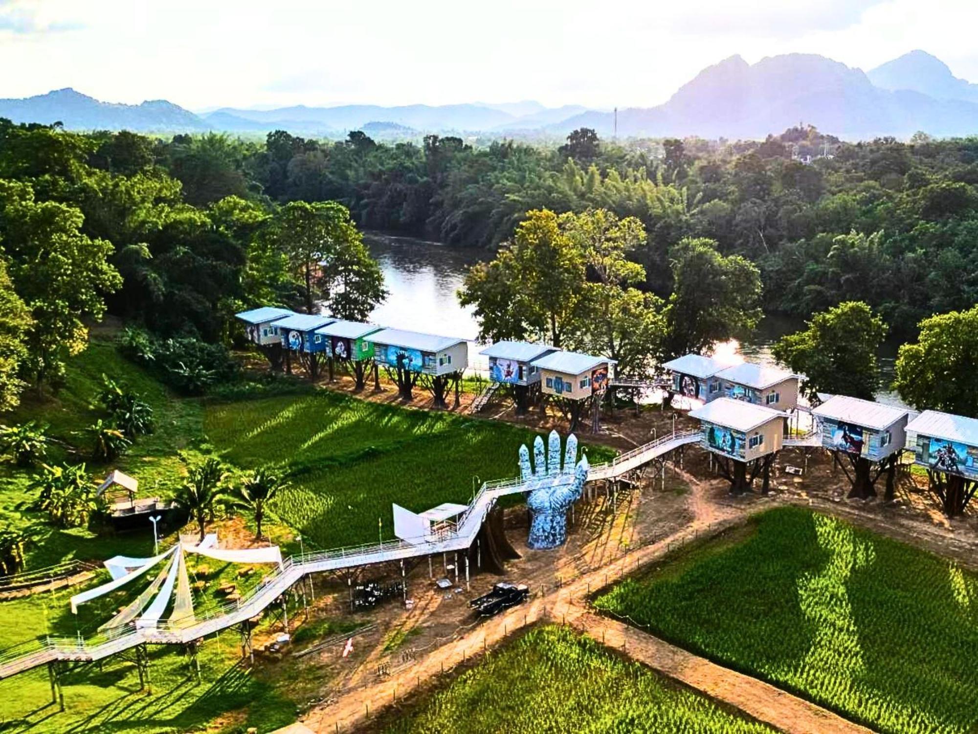 Yoko River Kwai Resort Ban Huai Maenam Noi Exteriör bild